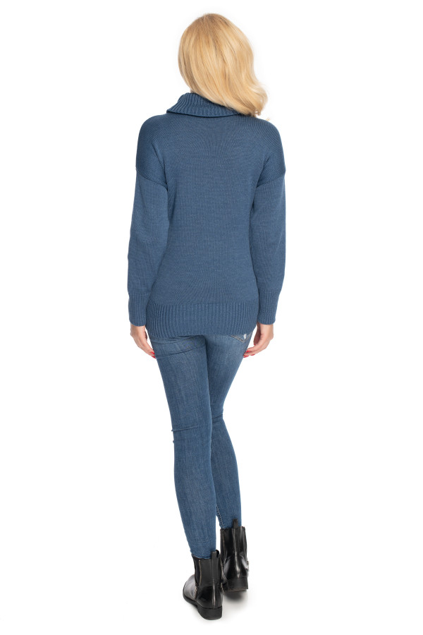 Klasický sveter s golierom model 70037 farba džínsová